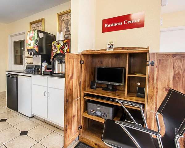 Conference Area - Econo Lodge Prattville North - I-65, Exit 181