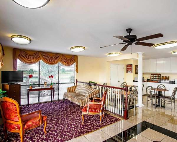  - Econo Lodge Prattville North - I-65, Exit 181