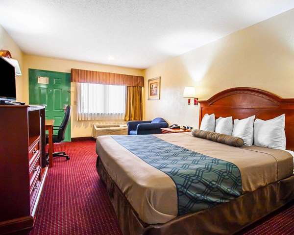  - Econo Lodge Prattville North - I-65, Exit 181
