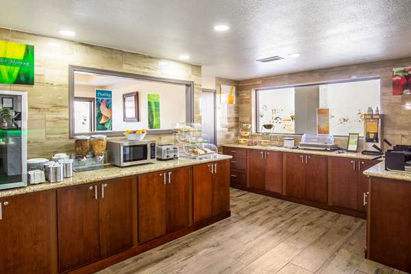 Amenities - Quality Inn Tillmans Corner - I-10, Exit 15