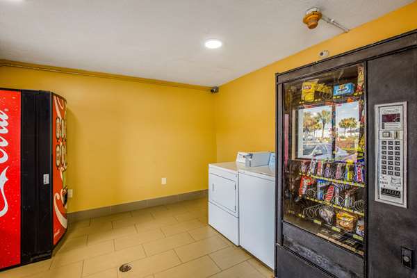  - Quality Inn Tillmans Corner - I-10, Exit 15