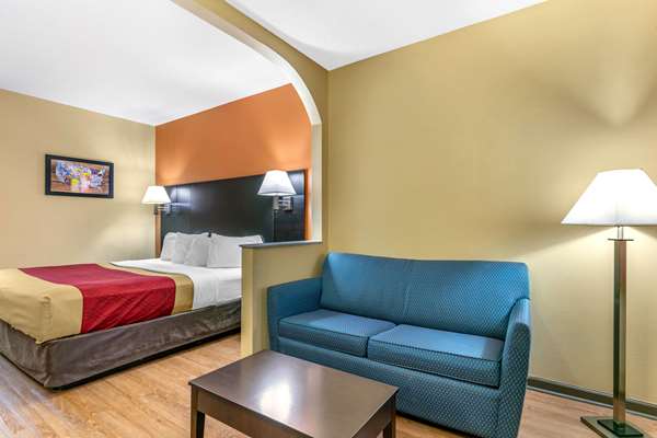 Suite - Econo Lodge Inn & Suites Northport