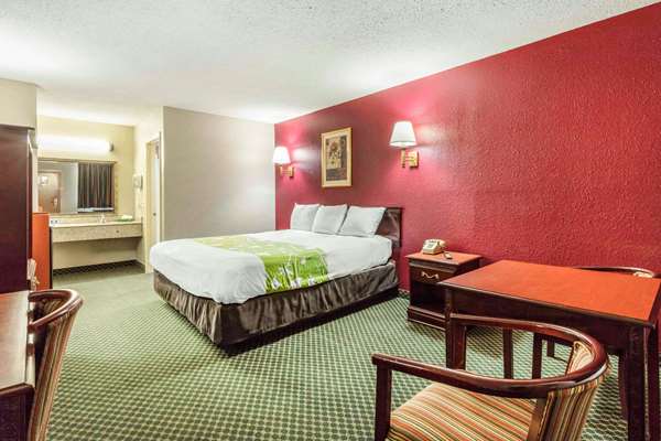  - Rodeway Inn near Golf Course Prattville - I-65, Exit 179