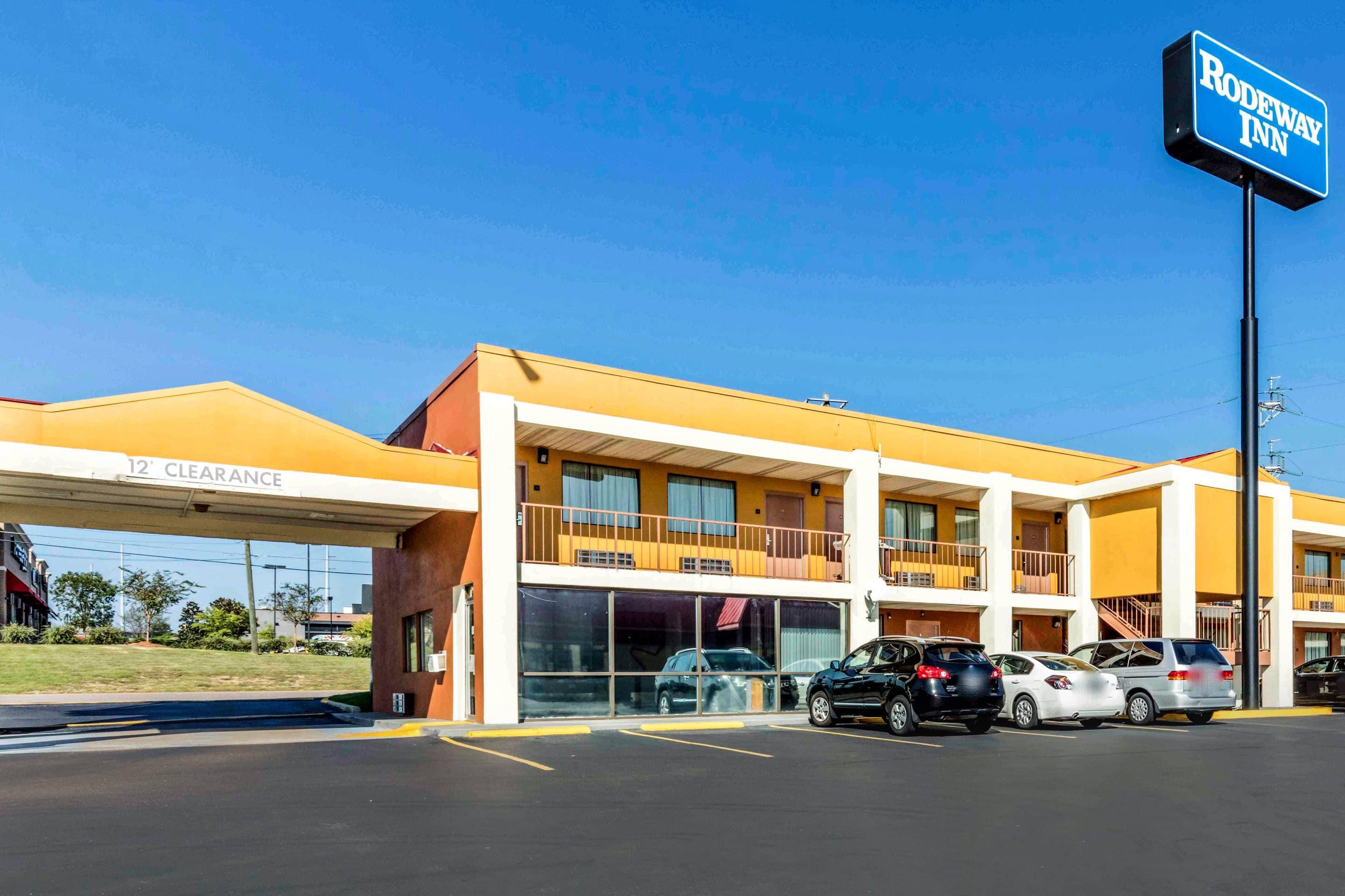 Hotel exterior | Rodeway Inn Prattville I-65