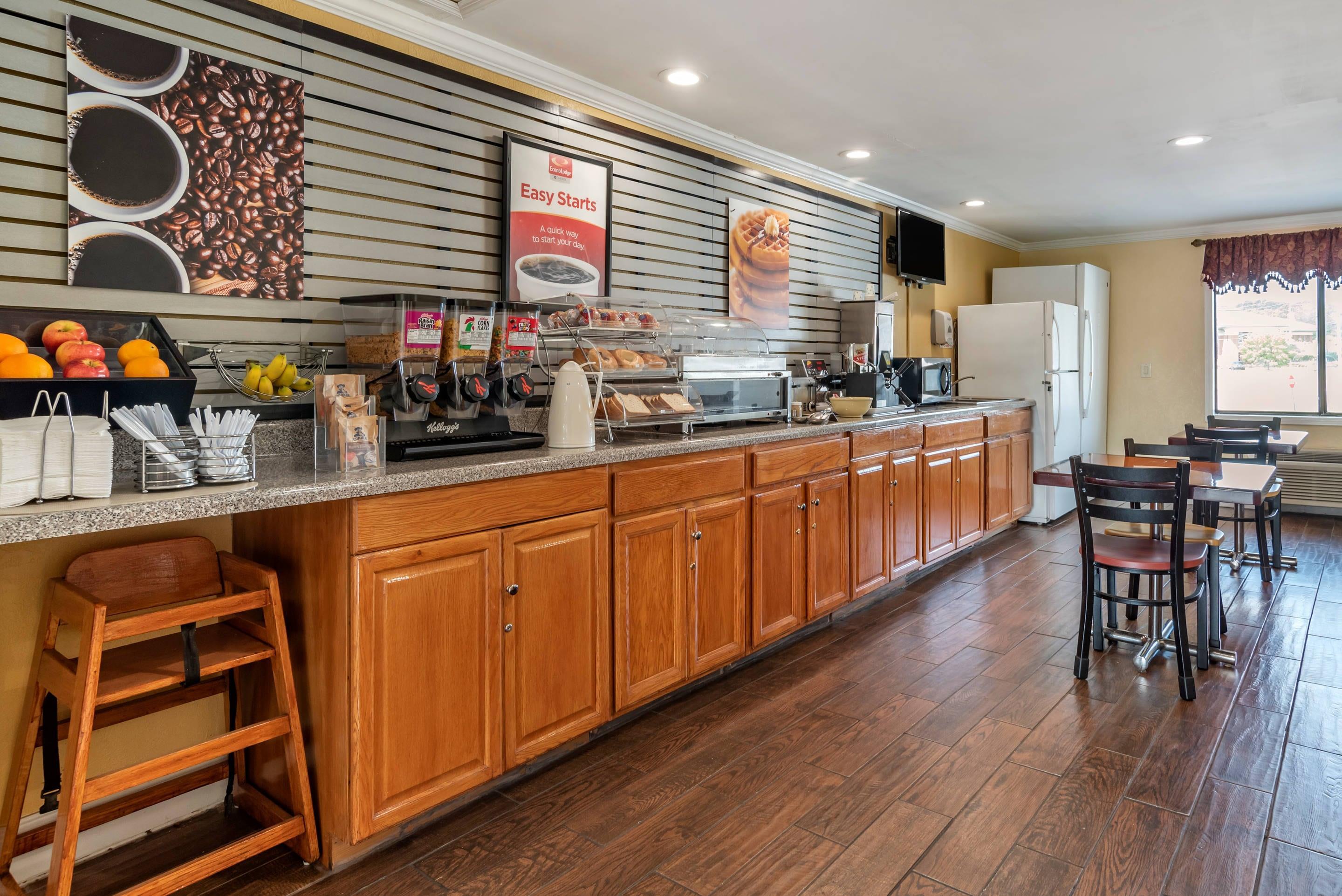 Breakfast counter
