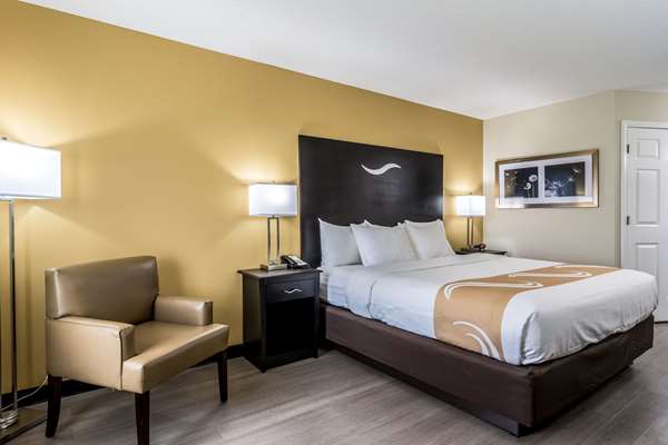  - Quality Inn Village Mall Auburn