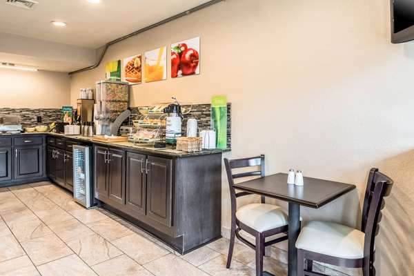 Amenities - Quality Inn Village Mall Auburn