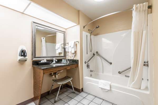  - Quality Inn Decatur