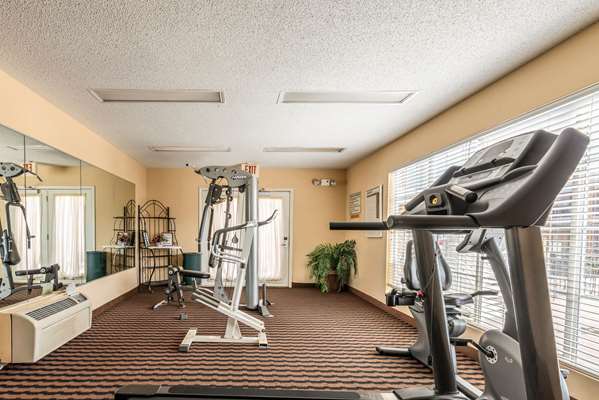 Fitness/ Exercise Room - Quality Inn Decatur