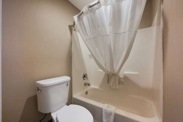  - Quality Inn Oxford - I-20, Exit 188