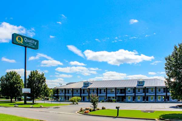 Exterior view - Quality Inn Scottsboro