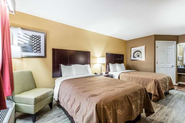  - Quality Inn Bessemer - I-20 & I-59, Exit 108