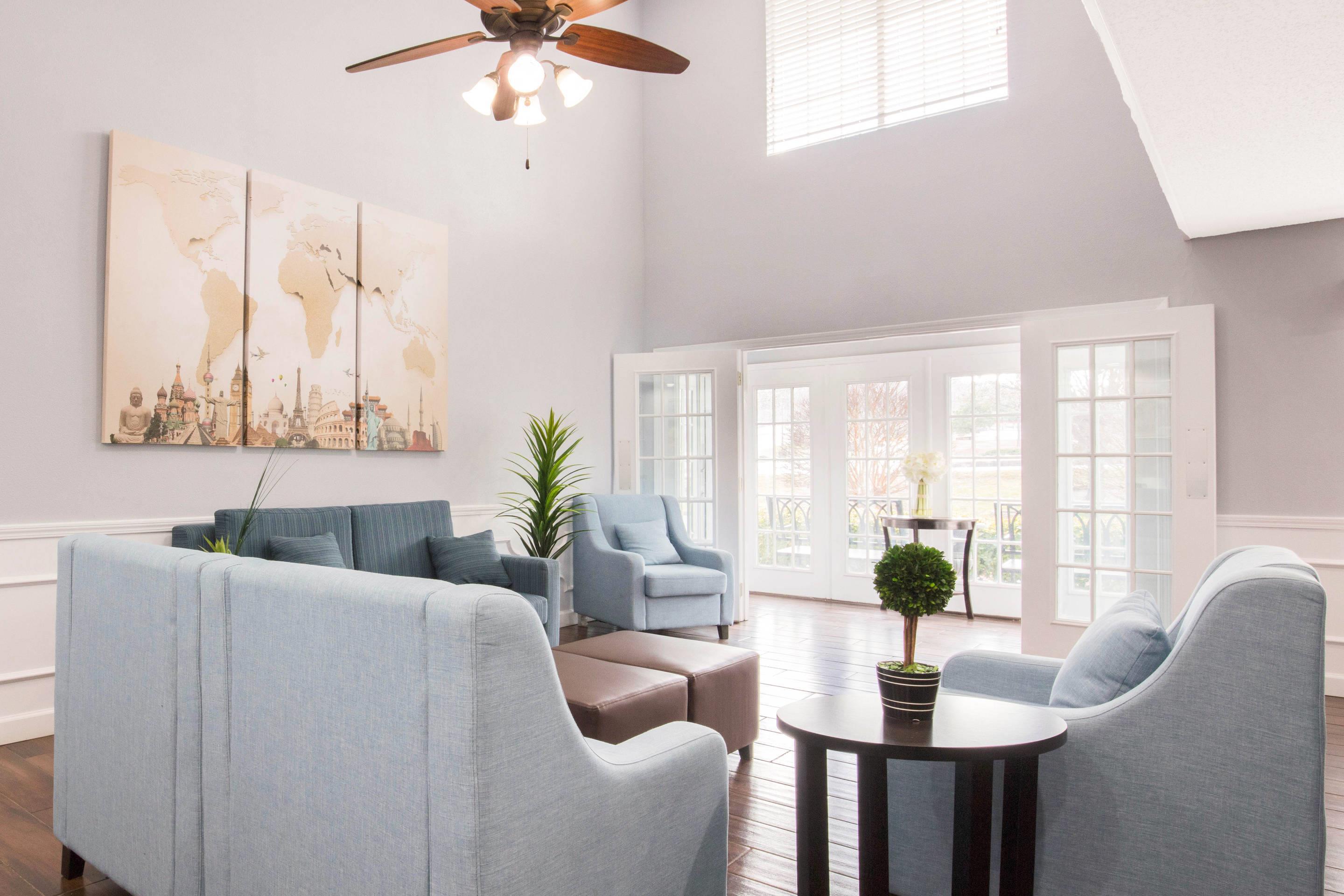 Spacious lobby with sitting area