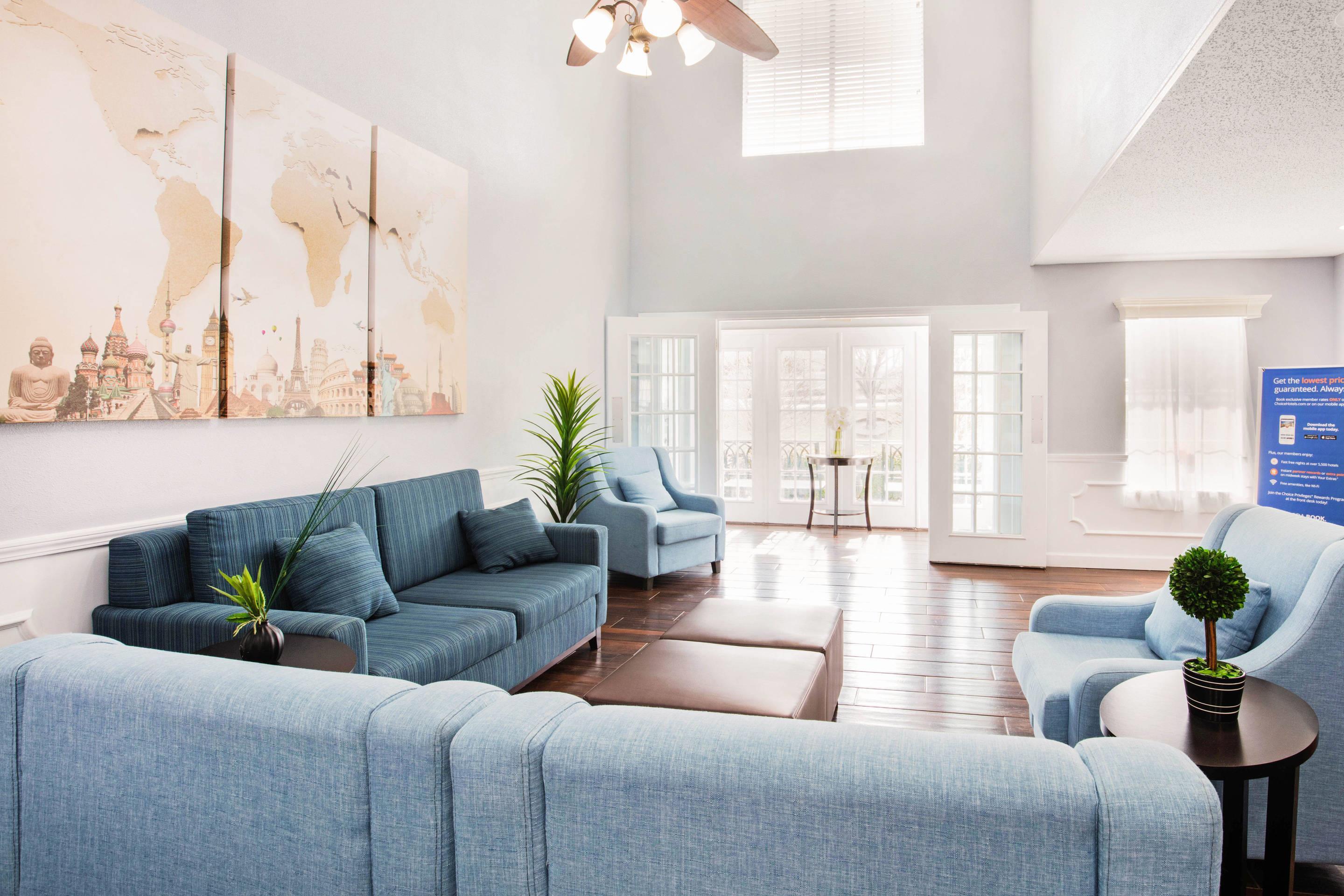 Spacious lobby with sitting area