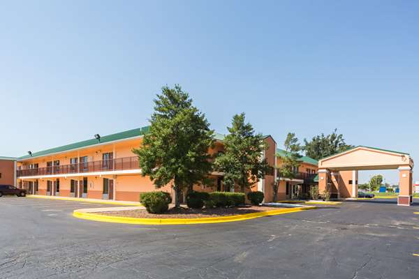 Exterior view - Econo Lodge Decatur