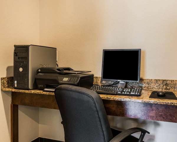 Conference Area - Quality Inn & Suites Birmingham