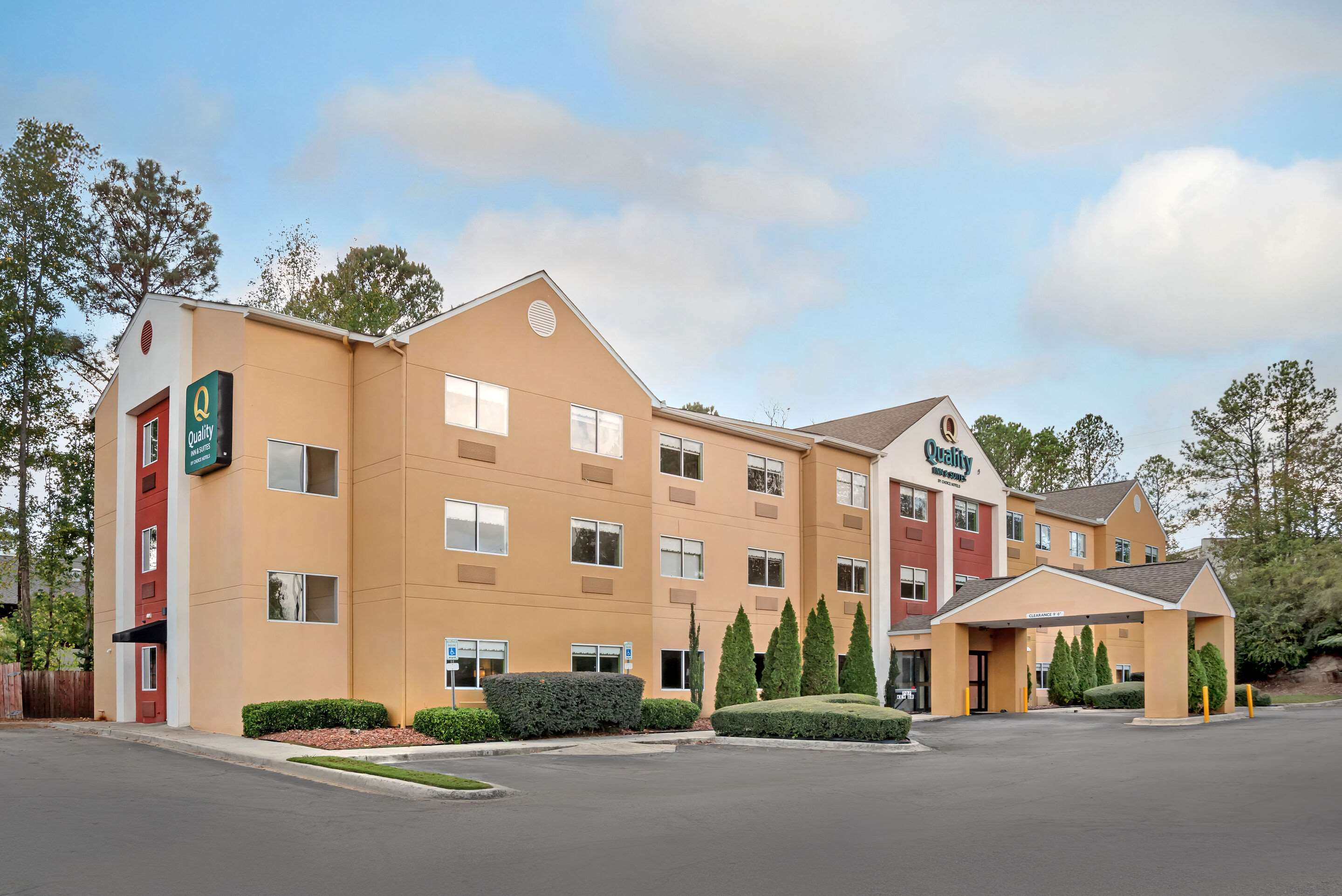 Hotel exterior | Quality Inn & Suites Birmingham - Highway 280