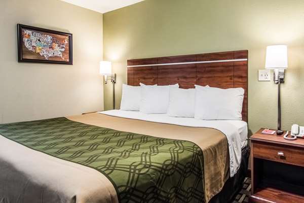  - Econo Lodge Jasper