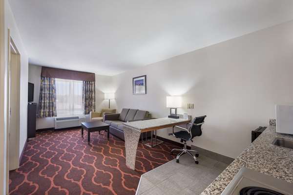 Suite - Quality Inn & Suites Huntsville