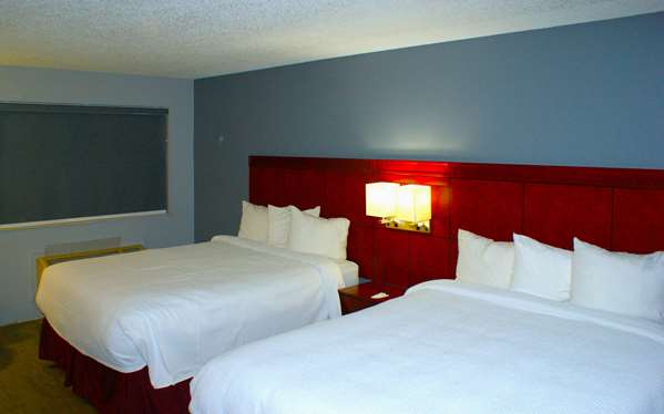  - Rodeway Inn Van Buren