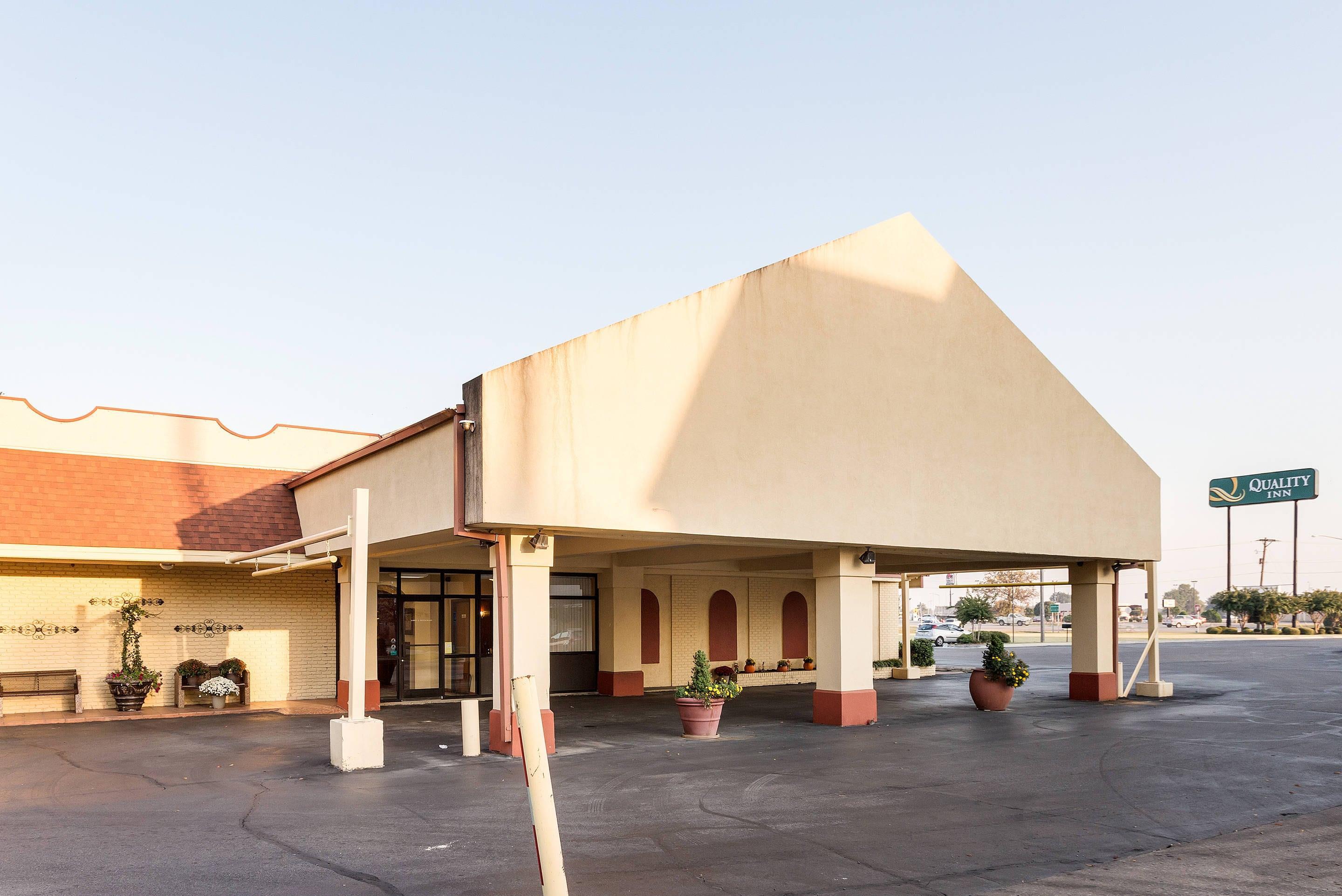 Hotel exterior | Quality Inn Blytheville I-55
