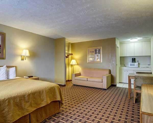 Suite - Quality Inn Conway - I-40, Exit 125