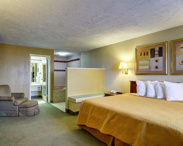  - Quality Inn Conway - I-40, Exit 125