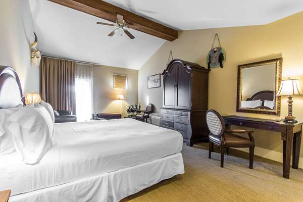  - Inn at the Mill Johnson - I-49, Exit 69