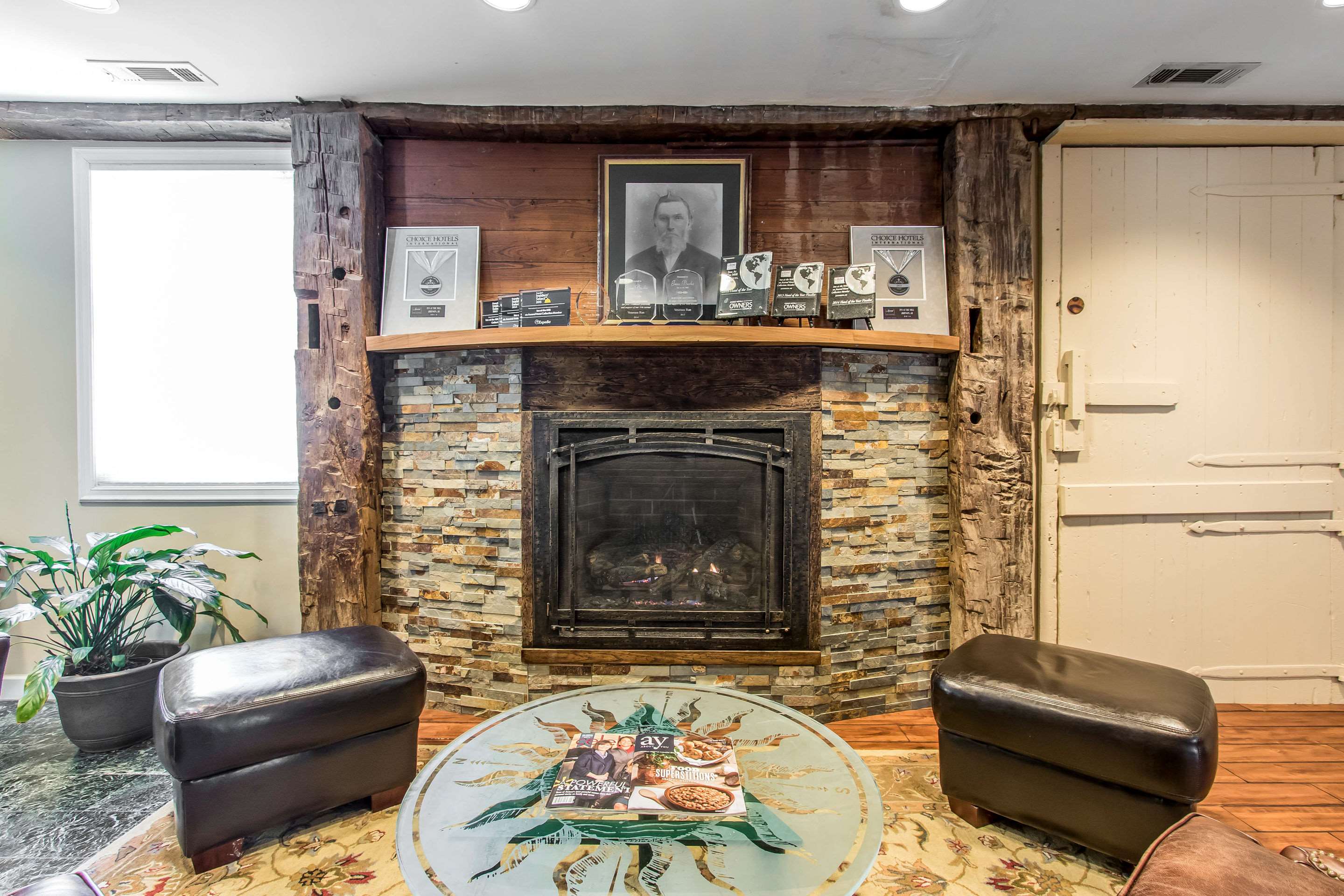 Spacious hotel lobby | Inn at the Mill, Ascend Hotel Collection