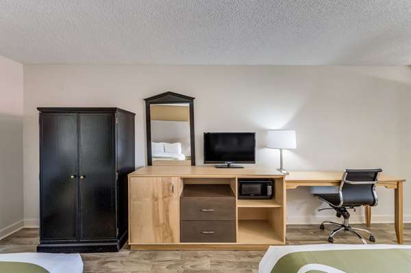  - Quality Inn & Suites Hot Springs