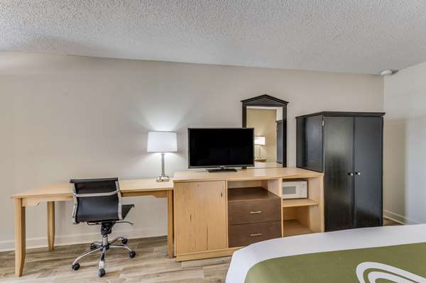  - Quality Inn & Suites Hot Springs
