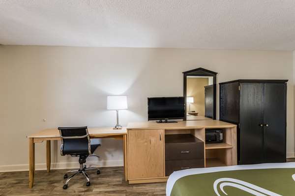 Suite - Quality Inn & Suites Hot Springs