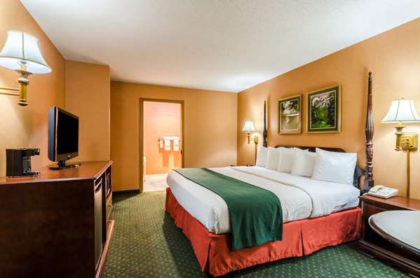  - Quality Inn Eureka Springs