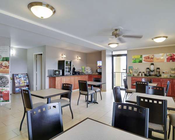 Amenities - Quality Inn & Suites Clarksville - I-40, Exit 58