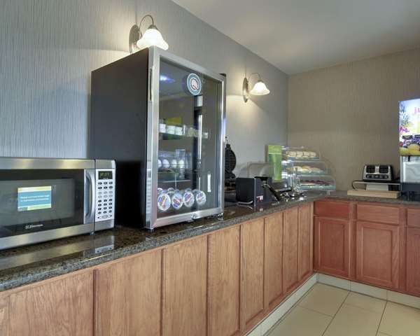 Amenities - Quality Inn & Suites Clarksville - I-40, Exit 58