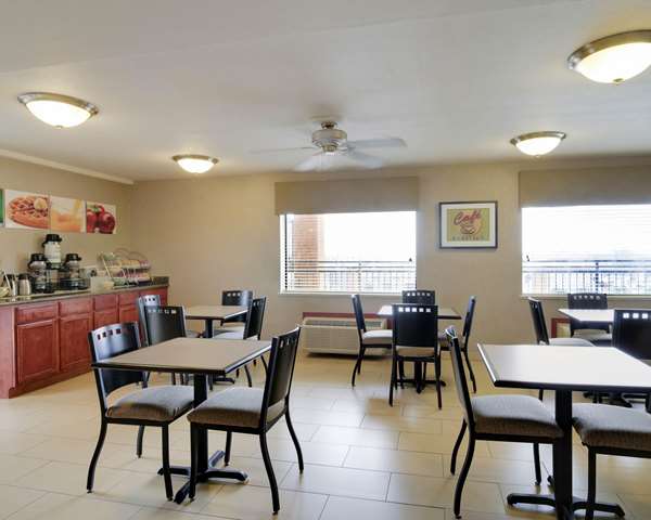 Amenities - Quality Inn & Suites Clarksville - I-40, Exit 58