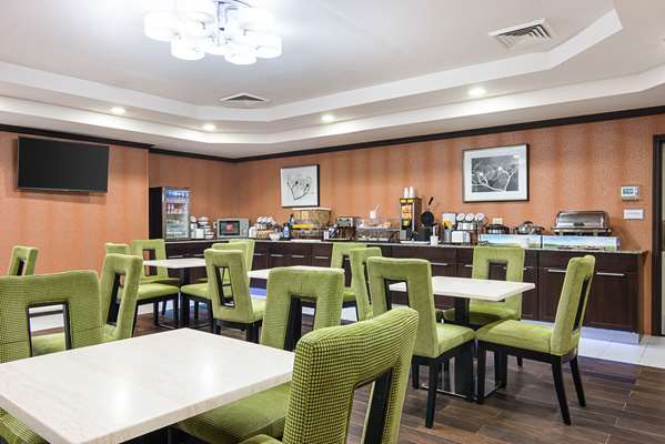 Amenities - Comfort Inn Camden