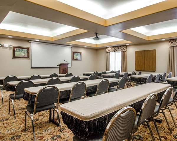  - Sleep Inn & Suites Springdale - I-49, Exit 72