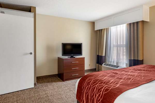Suite - Comfort Inn & Suites Little Rock Airport
