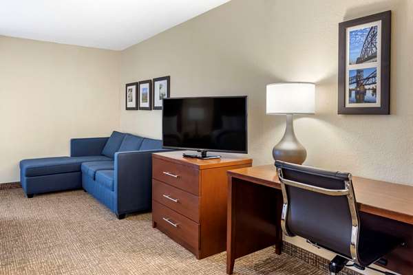  - Comfort Inn & Suites Little Rock Airport