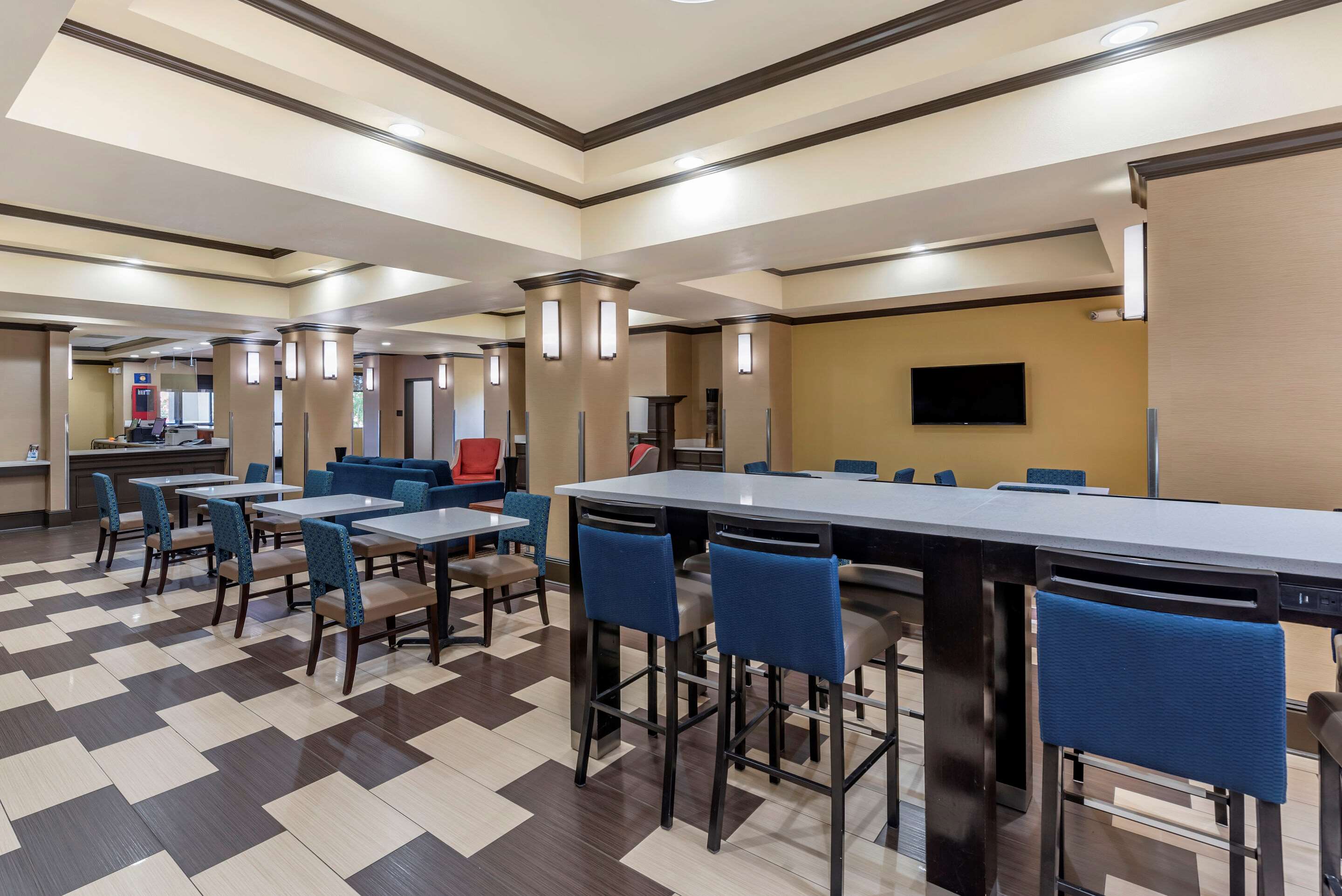 Breakfast area