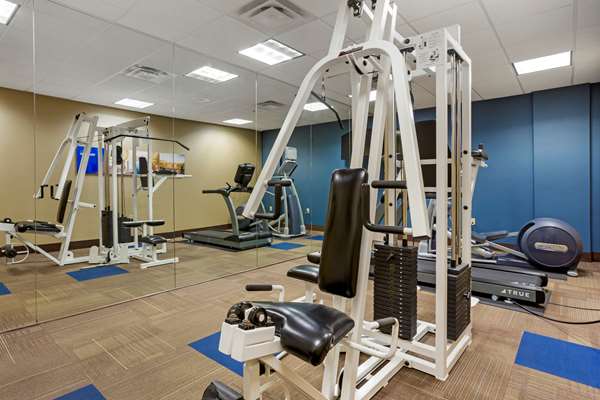 Fitness/ Exercise Room - Comfort Inn & Suites Downtown Little Rock - I-30, Exits 140 & 140B