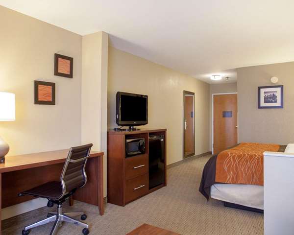 Suite - Quality Inn & Suites North Little Rock - I-40, Exit 157