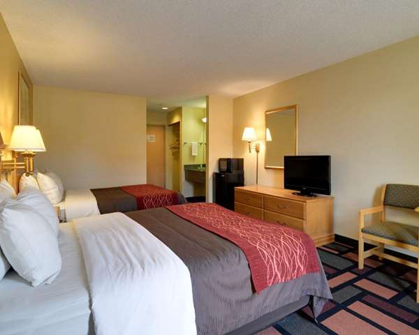  - Quality Inn & Suites Malvern - I-30, Exit 98