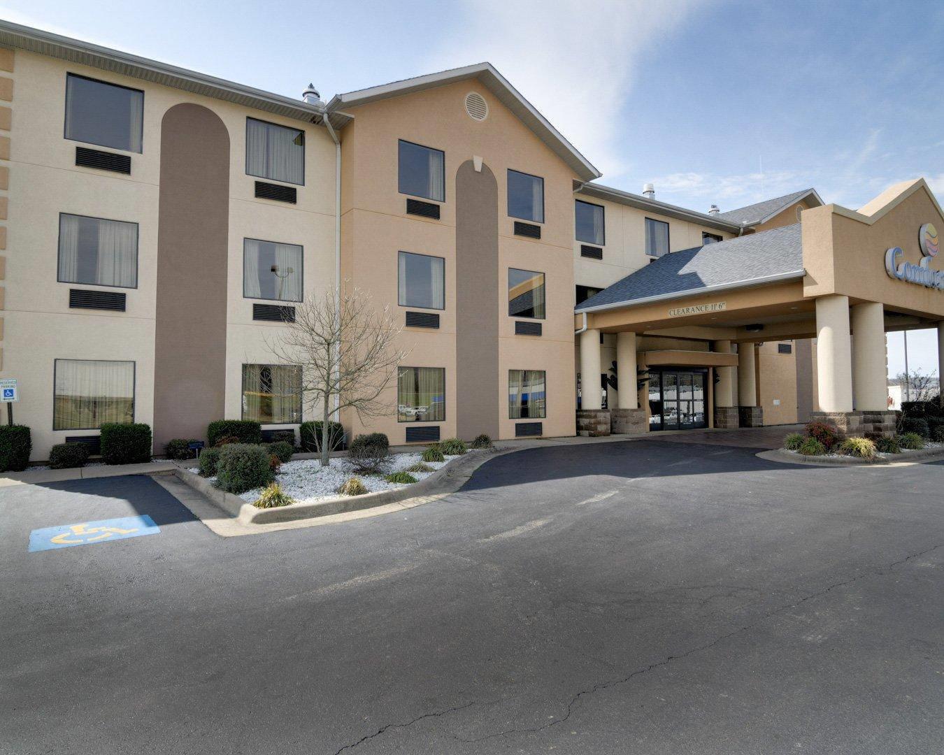Hotel exterior | Quality Inn & Suites