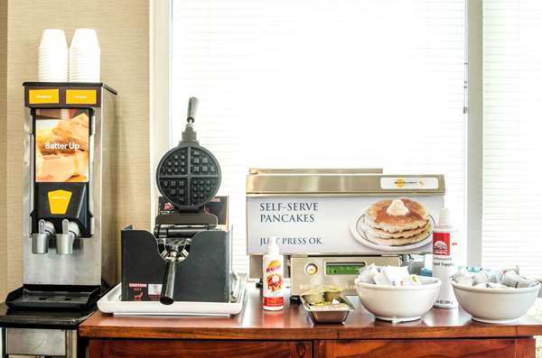 Amenities - Comfort Suites Bentonville - I-49, Exit 85