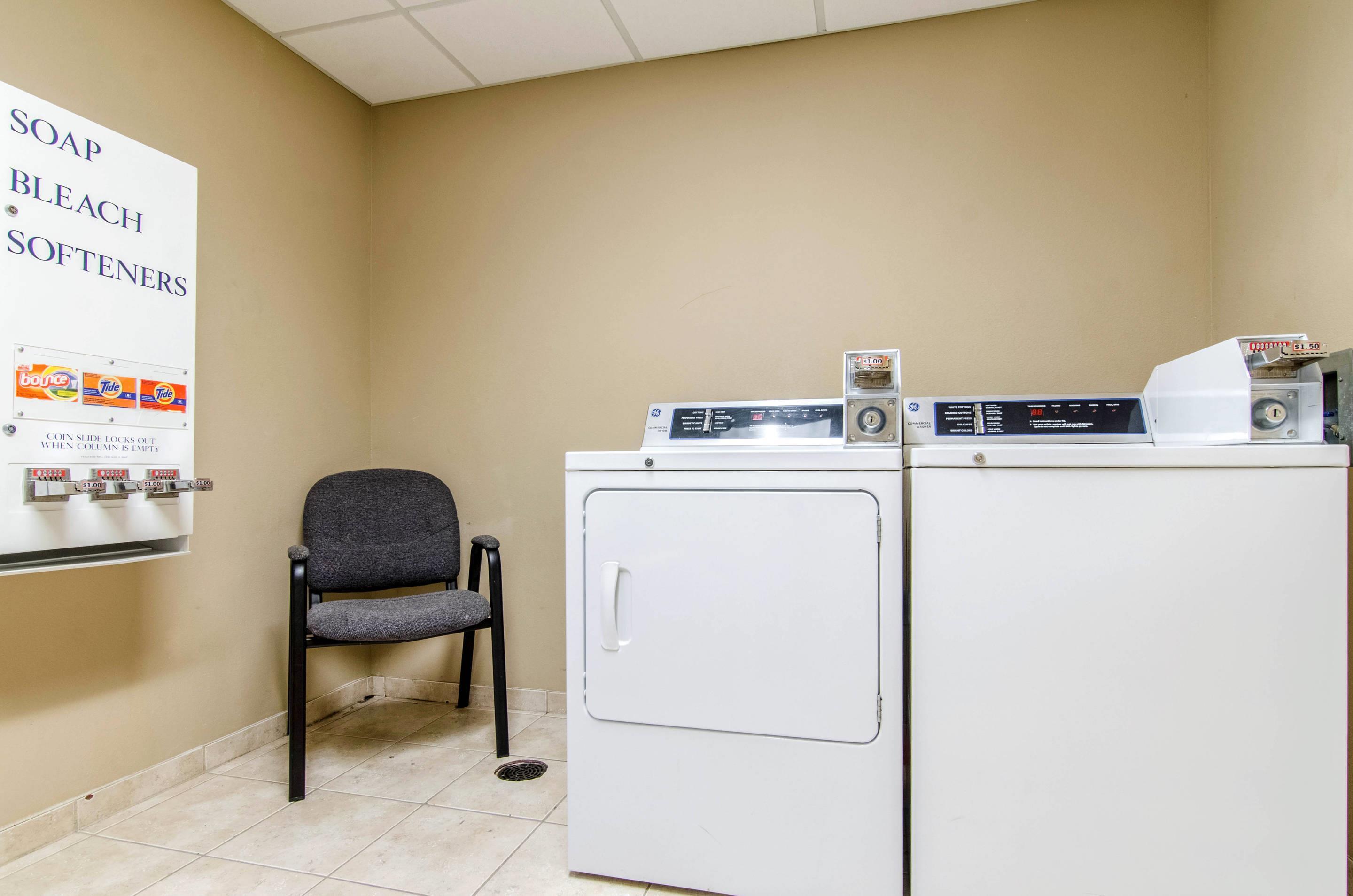 Guest laundry facilities | Comfort Suites Bentonville - Rogers