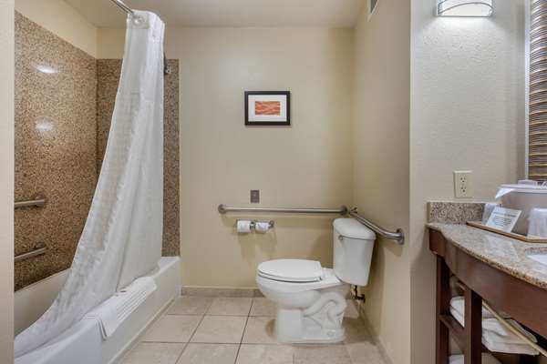  - Comfort Inn & Suites North Little Rock McCain Mall
