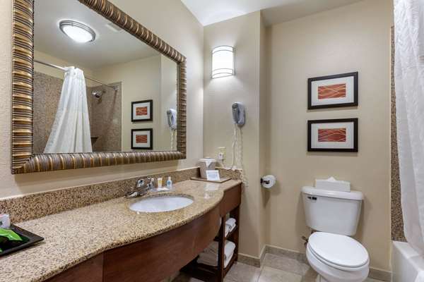  - Comfort Inn & Suites North Little Rock McCain Mall