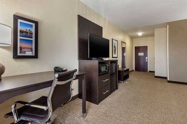  - Comfort Inn & Suites North Little Rock McCain Mall